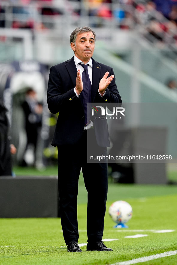 Fabio Pecchia head coach of Parma Calcio 1903 gestures during the Serie A Enilive match between Bologna FC and Parma Calcio 1903 at Stadio R...