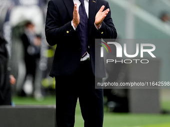 Fabio Pecchia head coach of Parma Calcio 1903 gestures during the Serie A Enilive match between Bologna FC and Parma Calcio 1903 at Stadio R...