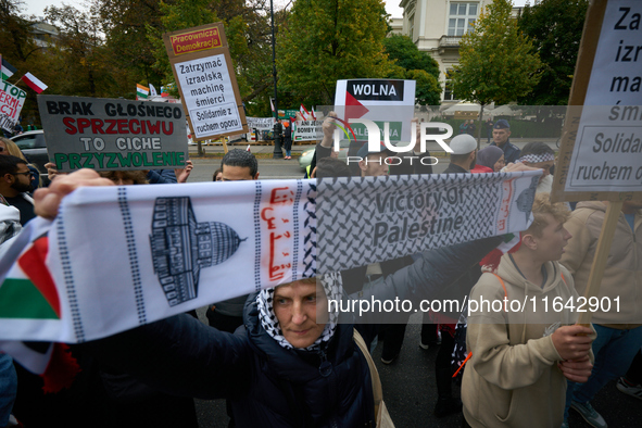 A group holds a rally in support of Palestine and Gaza in front of the US ebassy in Warsaw, Poland on 05 October, 2024. About a hundred peop...