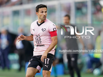 Federico Di Francesco of Palermo FC is in action during the Serie B match between Palermo and Salernitana at the Stadio ''Renzo Barbera'' in...