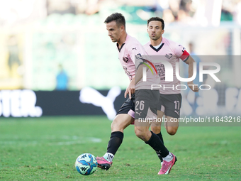 Valerio Verre of Palermo FC is in action during the Serie B match between Palermo and Salernitana at the Stadio ''Renzo Barbera'' in Palermo...