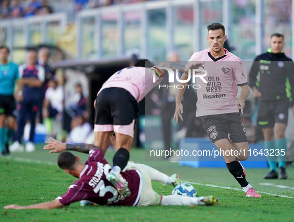 Valerio Verre of Palermo FC is in action during the Serie B match between Palermo and Salernitana at the Stadio ''Renzo Barbera'' in Palermo...