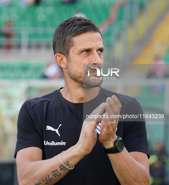 Alessio Dionisi, head coach of Palermo FC, watches the Serie B match between Palermo and Salernitana at the Stadio ''Renzo Barbera'' in Pale...