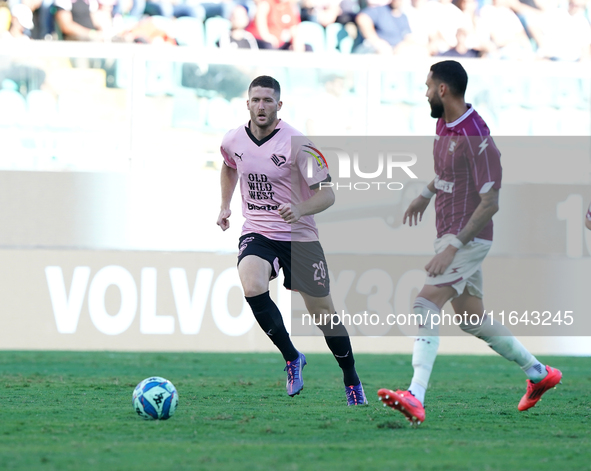 Thomas Henry of Palermo FC is in action during the Serie B match between Palermo and Salernitana at the Stadio ''Renzo Barbera'' in Palermo,...