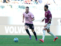 Thomas Henry of Palermo FC is in action during the Serie B match between Palermo and Salernitana at the Stadio ''Renzo Barbera'' in Palermo,...