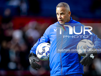 FC Twente goalkeepers trainer Rein Baart is present during the match between Feyenoord and Twente at the Feyenoord stadium De Kuip for the D...