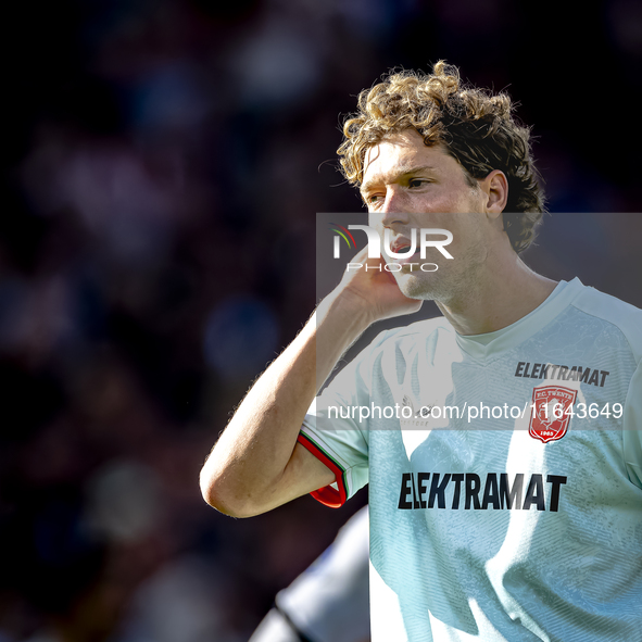 FC Twente forward Sam Lammers plays during the match between Feyenoord and Twente at the Feyenoord stadium De Kuip for the Dutch Eredivisie...