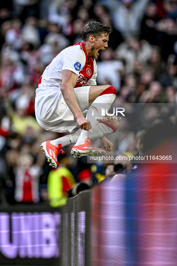 AFC Ajax Amsterdam forward Wout Weghorst celebrates the 2-1 goal during the match between Ajax and Groningen at the Johan Cruijff ArenA for...