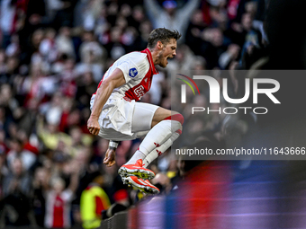 AFC Ajax Amsterdam forward Wout Weghorst celebrates the 2-1 goal during the match between Ajax and Groningen at the Johan Cruijff ArenA for...