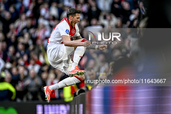 AFC Ajax Amsterdam forward Wout Weghorst celebrates the 2-1 goal during the match between Ajax and Groningen at the Johan Cruijff ArenA for...