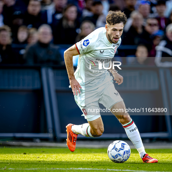 FC Twente forward Mitchell van Bergen plays during the match between Feyenoord and Twente at the Feyenoord stadium De Kuip for the Dutch Ere...