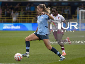 Laia Aleixandri #4 of Manchester City W.F.C. is in action during the Barclays FA Women's Super League match between Manchester City and West...