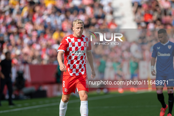 Players are in action during the LaLiga EA Sports match between Girona FC and Athletic Club de Bilbao at Montilivi Stadium in Girona, Spain,...