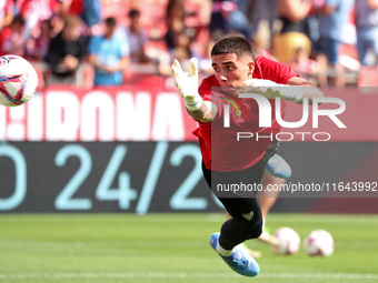 Alex Padilla plays during the match between Girona FC and Athletic Club, corresponding to week 9 of LaLiga EA Sport, at the Montilivi Stadiu...