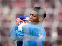 Zion Suzuki of Parma Calcio 1903 during the Serie A Enilive match between Bologna FC and Parma Calcio 1903 at Stadio Renato Dall'Ara on Octo...