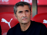 Ernesto Valverde coaches during the match between Girona FC and Athletic Club, corresponding to week 9 of LaLiga EA Sport, at the Montilivi...