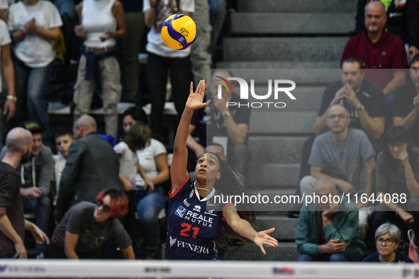 #21 Loveth Omoruyi of Chieri '76 is in action during the Italian women's Serie A1 Volleyball championship: Day 1 match between Reale Mutua F...