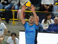 Michele Baranowicz of Cisterna Volley sets during the match between Rana Verona and Cisterna Volley in the regular season of the SuperLega I...