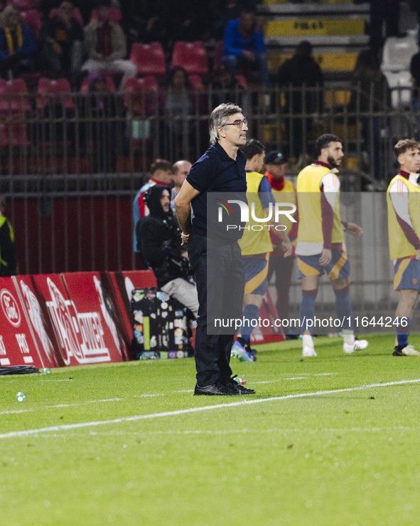 Ivan Juric participates in the Serie A match between AC Monza and AS Roma in Monza, Italy, on October 6, 2024, at U-Power Stadium. 