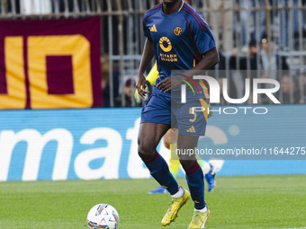 Evan Ndicka plays during the Serie A match between AC Monza and AS Roma in Monza, Italy, on October 6, 2024, at U-Power Stadium (