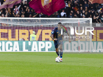 Gianluca Mancini plays during the Serie A match between AC Monza and AS Roma at U-Power Stadium in Monza, Italy, on October 6, 2024. (