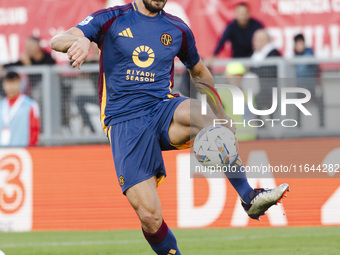 Lorenzo Pellegrini plays during the Serie A match between AC Monza and AS Roma at U-Power Stadium in Monza, Italy, on October 6, 2024 (