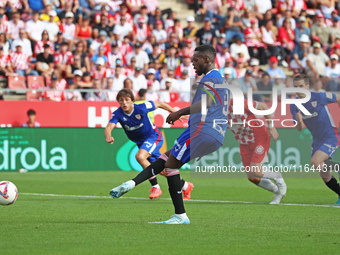 Inaki Williams misses a penalty during the match between Girona FC and Athletic Club in week 9 of LaLiga EA Sport at the Montilivi Stadium i...