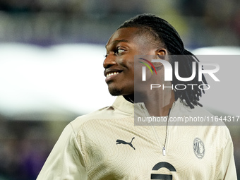 Rafael Leao of AC Milan looks on during the Serie A Enilive match between ACF Fiorentina and AC Milan at Stadio Artemio Franchi on October 0...