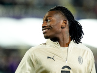 Rafael Leao of AC Milan looks on during the Serie A Enilive match between ACF Fiorentina and AC Milan at Stadio Artemio Franchi on October 0...