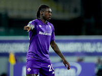 Moise Kean of ACF Fiorentina gestures during the Serie A Enilive match between ACF Fiorentina and AC Milan at Stadio Artemio Franchi on Octo...