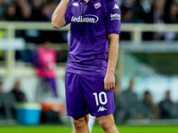 Albert Gudmundsson of ACF Fiorentina looks dejected during the Serie A Enilive match between ACF Fiorentina and AC Milan at Stadio Artemio F...