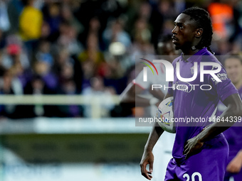 Moise Kean of ACF Fiorentina seems focused during the Serie A Enilive match between ACF Fiorentina and AC Milan at Stadio Artemio Franchi on...