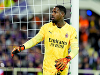 Mike Maignan of AC Milan gestures during the Serie A Enilive match between ACF Fiorentina and AC Milan at Stadio Artemio Franchi on October...