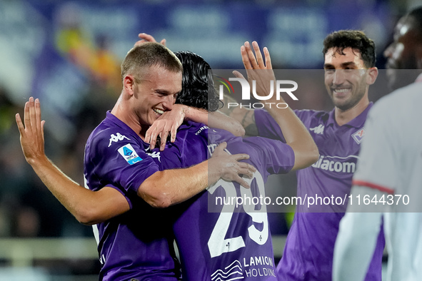 Yacine Adly of ACF Fiorentina celebrates with Albert Gudmundsson after scoring first goal during the Serie A Enilive match between ACF Fiore...