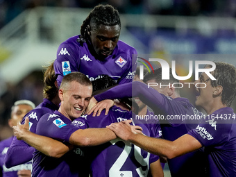 Yacine Adly of ACF Fiorentina celebrates with his team-mates scoring first goal during the Serie A Enilive match between ACF Fiorentina and...