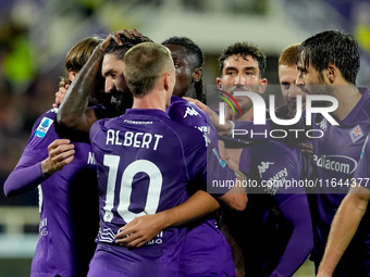 Yacine Adly of ACF Fiorentina celebrates with his team-mates scoring first goal during the Serie A Enilive match between ACF Fiorentina and...