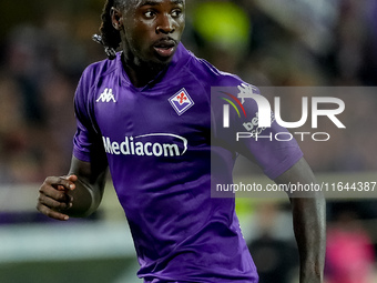 Moise Kean of ACF Fiorentina looks on during the Serie A Enilive match between ACF Fiorentina and AC Milan at Stadio Artemio Franchi on Octo...