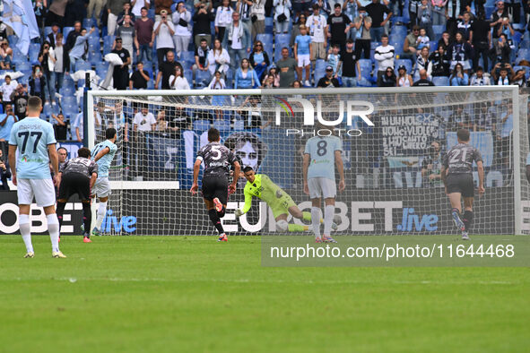 Devis Vasquez of Empoli F.C. saves the penalty taken by Valentin Castellanos of S.S. Lazio during the 7th day of the Serie A Championship be...