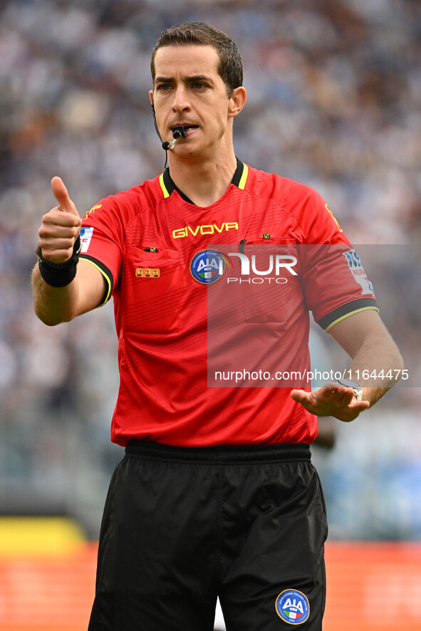 Referee Giovanni Ayroldi officiates during the 7th day of the Serie A Championship between S.S. Lazio and Empoli F.C. at the Olympic Stadium...