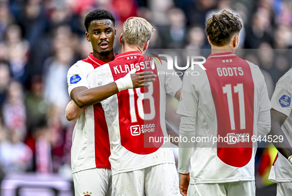 AFC Ajax Amsterdam defender Jorrel Hato and AFC Ajax Amsterdam midfielder Davy Klaassen participate in the match between Ajax and Groningen...