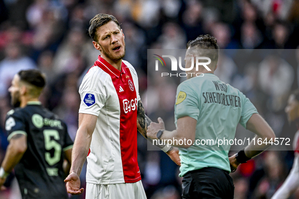 AFC Ajax Amsterdam forward Wout Weghorst plays during the match between Ajax and Groningen at the Johan Cruijff ArenA for the Dutch Eredivis...