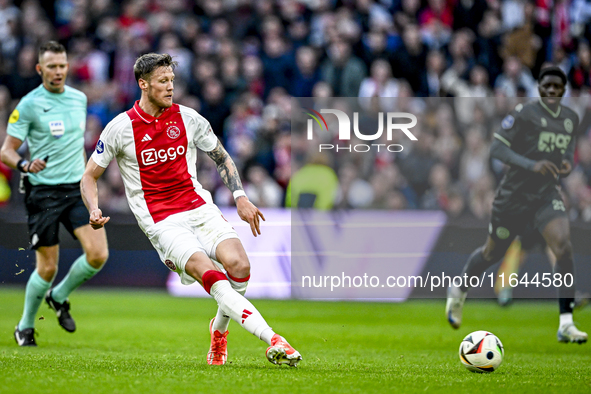 AFC Ajax Amsterdam forward Wout Weghorst plays during the match between Ajax and Groningen at the Johan Cruijff ArenA for the Dutch Eredivis...