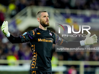 David De Gea of ACF Fiorentina celebrates after saving the secon penalty kick of the match during the Serie A Enilive match between ACF Fior...