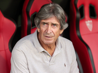 Manuel Pellegrini, head coach of Real Betis, is present during the La Liga EA Sports match between Sevilla FC and Real Betis at Sanchez Pizj...