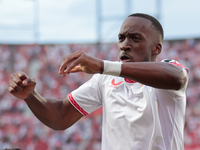 Dodi Lukebakio of Sevilla FC celebrates a goal during the La Liga EA Sports match between Sevilla FC and Real Betis at Sanchez Pizjuan in Se...