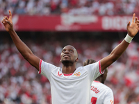 Dodi Lukebakio of Sevilla FC celebrates a goal during the La Liga EA Sports match between Sevilla FC and Real Betis at Sanchez Pizjuan in Se...