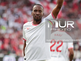 Dodi Lukebakio of Sevilla FC celebrates a goal during the La Liga EA Sports match between Sevilla FC and Real Betis at Sanchez Pizjuan in Se...