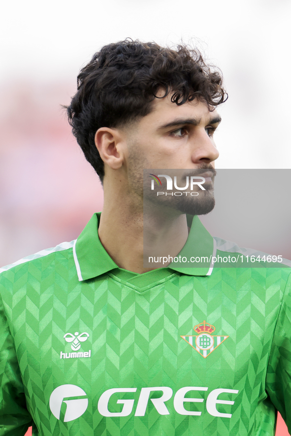 Johnny Cardoso of Real Betis participates in the La Liga EA Sports match between Sevilla FC and Real Betis at Sanchez Pizjuan in Seville, Sp...