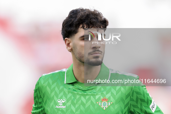 Johnny Cardoso of Real Betis participates in the La Liga EA Sports match between Sevilla FC and Real Betis at Sanchez Pizjuan in Seville, Sp...