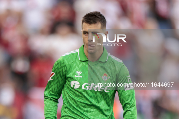 Giovani Lo Celso of Real Betis participates in the La Liga EA Sports match between Sevilla FC and Real Betis at Sanchez Pizjuan in Seville,...